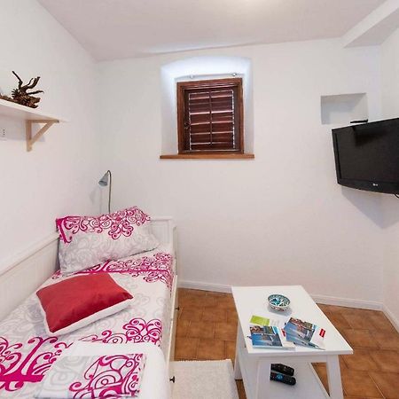 Studio Tamburini City Center Apartment Rovinj Luaran gambar